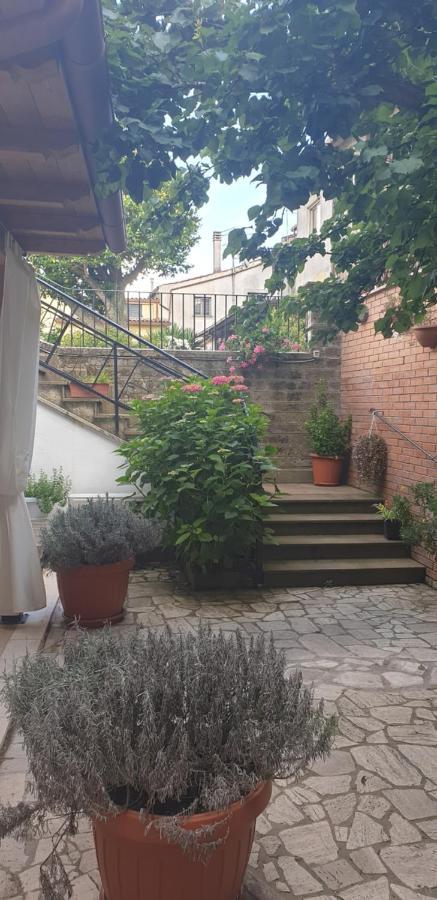 Hotel Il Giardinetto Di Dilyana Monterosi Exterior foto